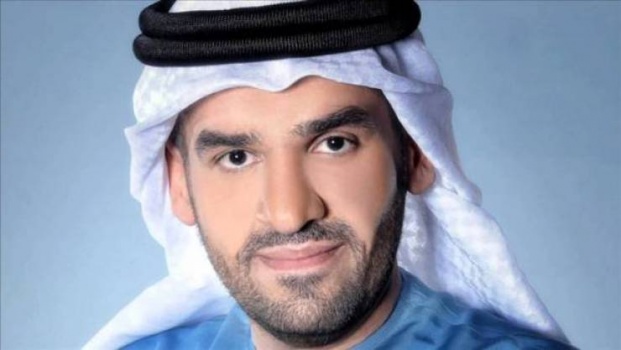حسين الجسمي يفقد أعصابه بسبب إعلامية..!!