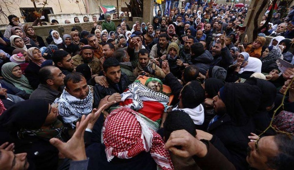 شهيد أوجع القلوب.. جماهير غفيرة تشيع جثمان الشهيد حسن البزور في رابا جنوب جنين (صور وفيديو)