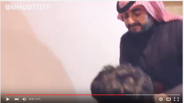 شرطة الرياض تلقي القبض على صاحب فيديو تمثيلي زعم ذبح ابنه إكراماً لضيوفه!