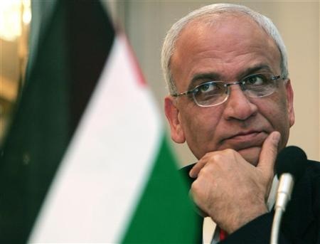"جاسوس" في مكتب صائب عريقات منذ 20 عاماً !!