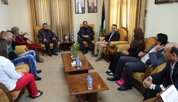 بالصور : وزير التربية يكرم كوكبة من المبدعين والمتميزين