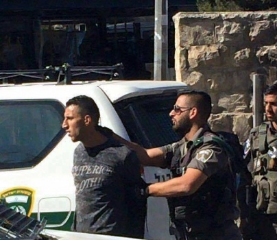 الأحتلال يعتقل شابا من صانور جنوب جنين بزعم حيازته سكين أثناء تواجده في القدس
