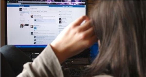 حدث في جنين ..طلق زوجته بعدما وصفت والدته "بأسرائيل" بمنشور على الفيس بوك!!