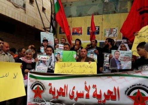 وقفة تضامنية ومهرجان خطابي مع الأسرى المضربين عن الطعام في جنين