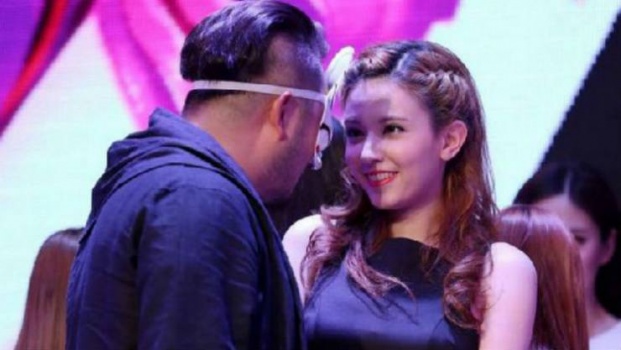رجل أعمال صيني يشتري فتاة لمدة 15 عاما بـ7.5 مليون