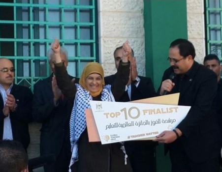 المعلمة الحروب تتأهل للمرحلة النهائية ضمن جائزة "أفضل معلم في العالم"