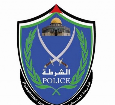 الشرطة تقبض على فتاة يشتبه بها بحيازة وتعاطي وترويج مواد مخدرة في نابلس