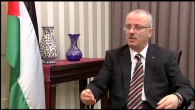 حوار صريح ومطول مع رئيس الوزراء حول القضايا والهموم الفلسطينية.. فماذا قال ؟