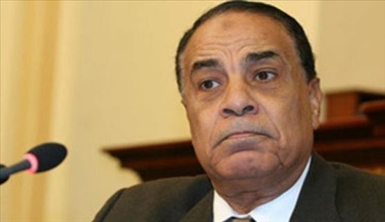 من هو كمال احمد الذي اهان الحذاء بضرب عكاشة؟!