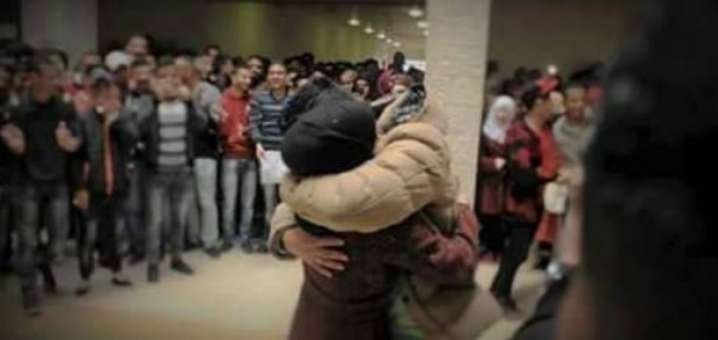 خبر فصل طالب في خضوري عارٍ عن الصحة