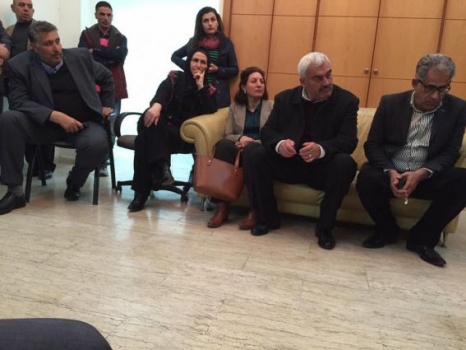 ابو بكر تسلم الاحمد جميع الملفات المتعلقة بفساد احد الوزراء