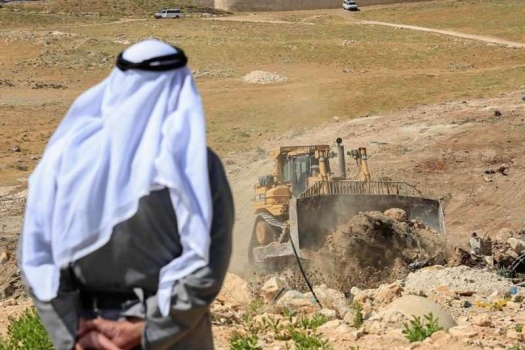 الاحتلال يهدم منزلا ومرافق له على مدخل بيت لحم الشمالي