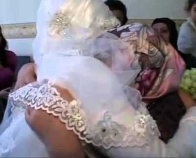 شاب يجبر عريس اخته على تطليقها في ليلة زفافها.. والسبب !!