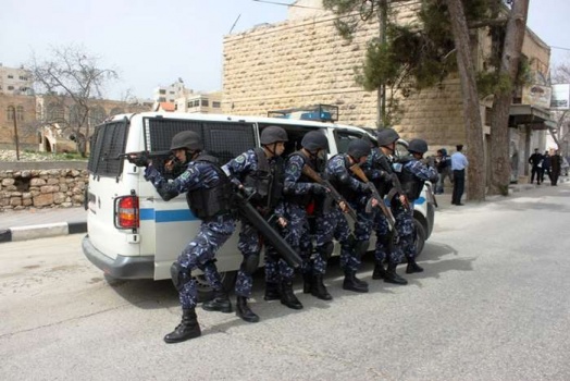 الشرطة تلقي القبض على فار من وجه العدالة محكوم 9 سنوات بتجارة المخدرات