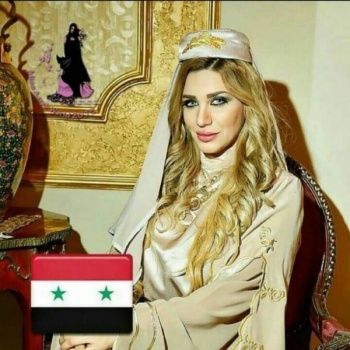 شاهد بالصورة&hellip;ملكة جمال سورية ترسم &ldquo;تاتو&rdquo; بمكان غريب على جسدها لتدعم بلدها !