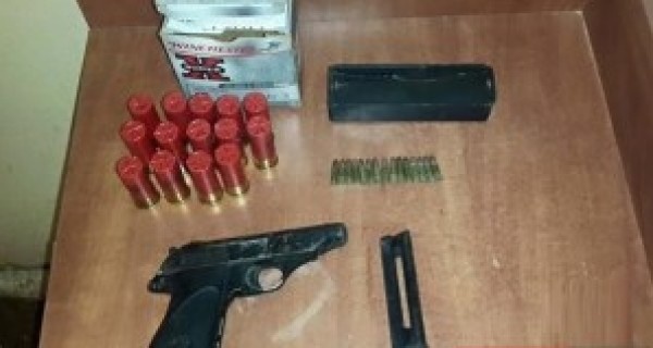 الاحتلال يضبط سلاحا ويعتقل 24 فلسطينيا في الضفة