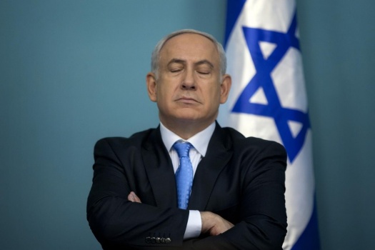 نتنياهو يرفض انتقاد الجندي الاسرائيلي الذي فجر رأس فلسطيني جريح