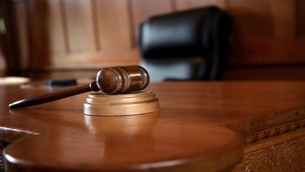 الحكم بالأشغال الشاقة لمدة 10 سنوات على متهم بالشروع بالقتل