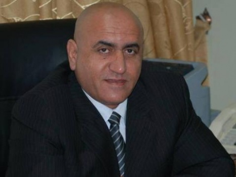 اللواء أكرم الرجوب : أنا موقوف عن العمل ولم أعد محافظا لمدينة نابلس