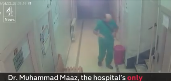شاهد..لحظة مقتل طبيب الأطفال الوحيد في حلب