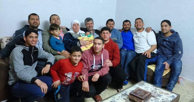 عائلة بشكار.. حكاية الشهداء والأسرى