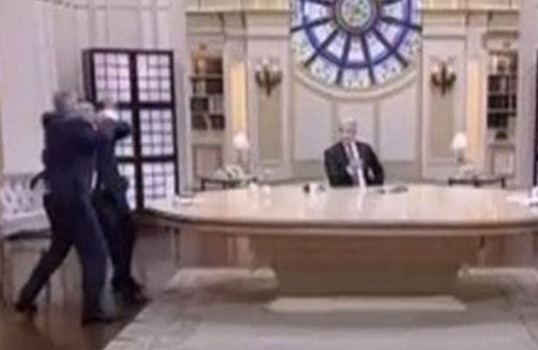 ضرب وشتائم بين شوبير والطيب في برنامج الإبراشي (فيديو)