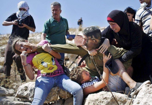 فوز المصور الفلسطيني محمد تركمان بجائزة الصحافة العربية