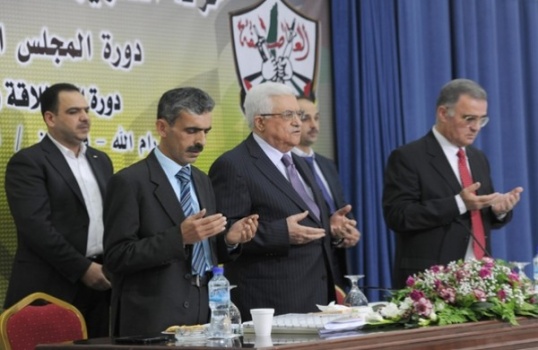 ثوري فتح يُعلنها "ثورة حتى عقد اجتماع طاريء" !