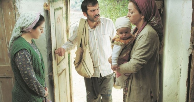 "منى" فيلم تركي يجسد آلام ومآسي سكان قطاع غزة