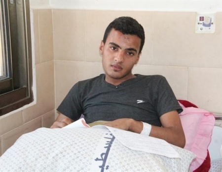 حسام تحدى مرض السرطان وتقدّم لامتحانات التوجيهي