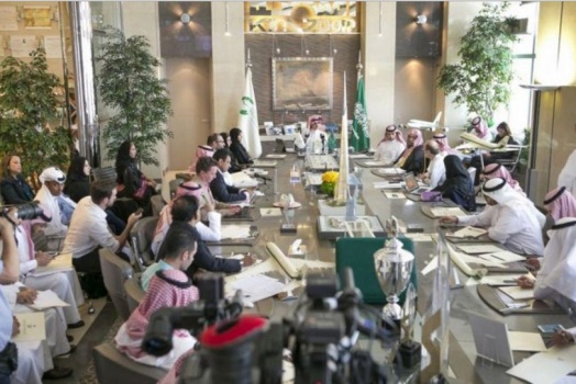 الوليد بن طلال يجدد تعهده بالتبرع بكامل ثروته للأعمال الإنسانية