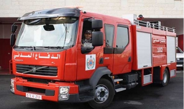 اخماد حريق بالات قش وأعلاف جنوب جنين