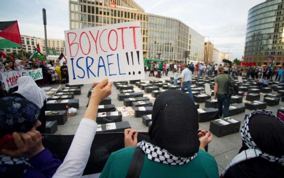 “إسرائيل” تخسر أمام “BDS”