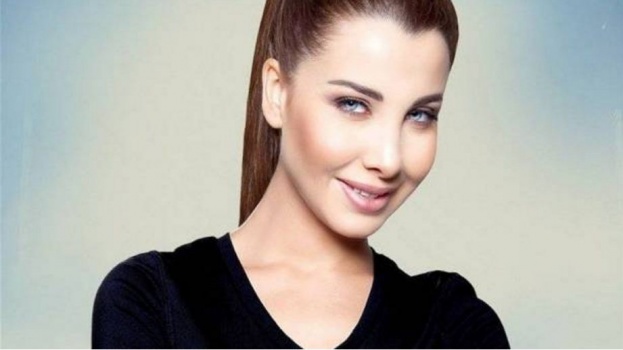 فيديو- هدية مميّزة من نانسي عجرم إلى العائلة الملكيّة المغربيّة