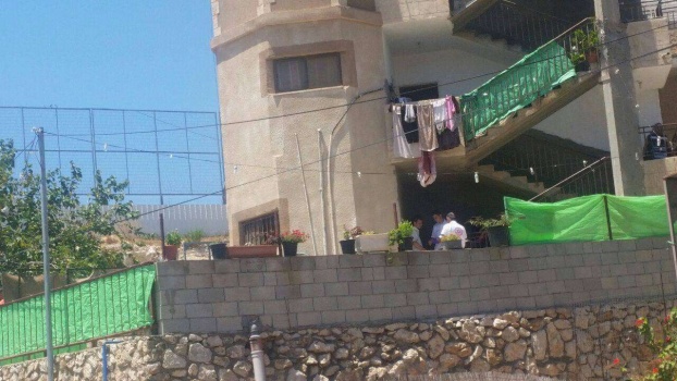 فيديو| مقتل امرأة بعد اطلاق النار عليها داخل منزل شقيقتها