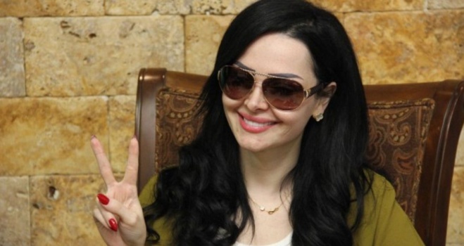 صور|وصول الفنانة الاردنية ديانا كرزون فلسطين للمشاركة في مهرجان البيرة الخامس