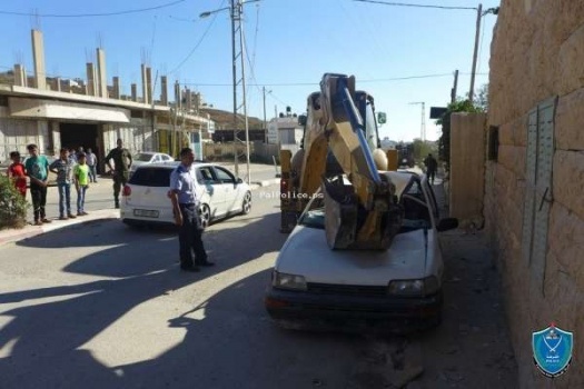 الشرطة تتلف 73 مركبة غير قانونية في بلدتين جنوب نابلس