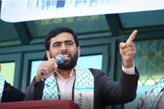 الفلسطينيون يردون على مشير المصري : دمنا فداء لفلسطين فقط !
