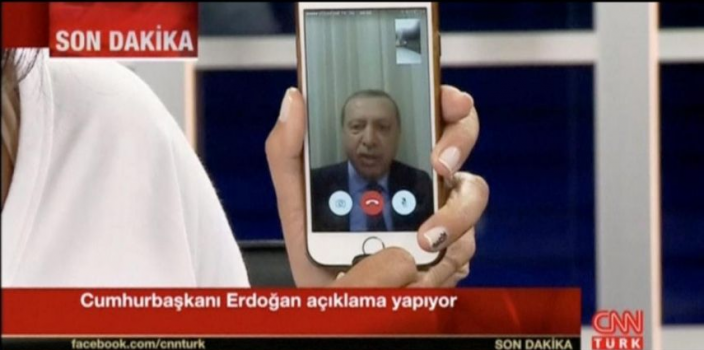 "فيس تايم".. تطبيق أبل الذي أنقذ أردوغان