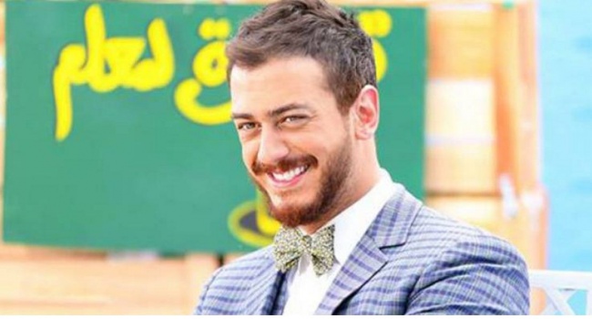 بعد اتهامه بالاغتصاب..تهمة جديدة لسعد المجرد!!