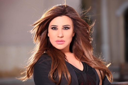 شاهد: نجوى كرم تُطالب بإعادة امتحان مُراهق ترك كل شيء ليُقابلها