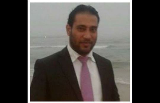 محامي يتعرض للضرب من موظفي المحكمة وأمام القاضي
