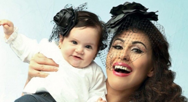 أحدث صور للنجوم مع أولادهم..