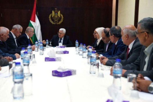 الرئيس يجتمع بجميع المحافظين