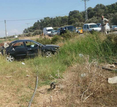 أصابة شاب من الزبابدة بحادث سير غرب جنين