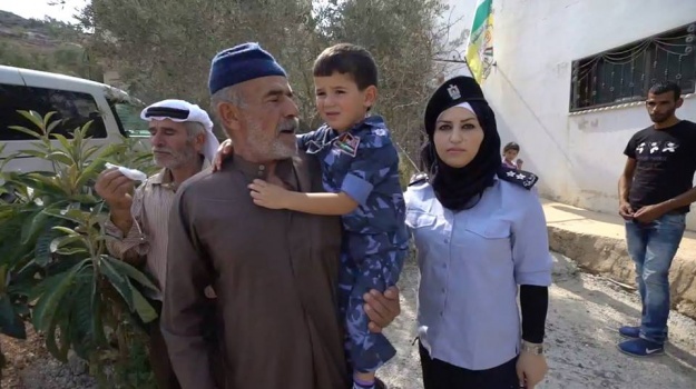 أسرة الشهيد شبلي: دمائه أطفأت نار الفتنة وأنارت طريق الأمن والاستقرار في نابلس