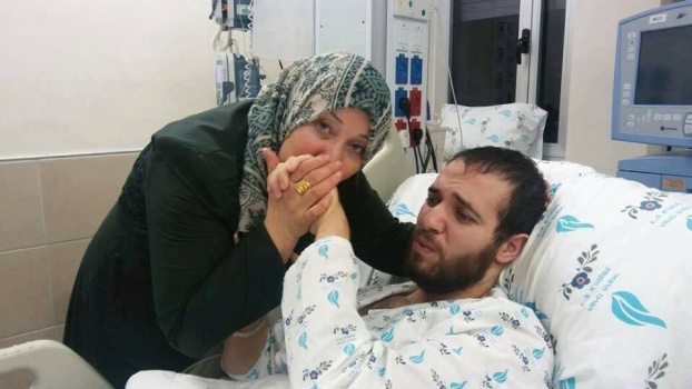 فيديو..محمد البلبول.. عناق الأم ولحظات اللقاء المؤلمة