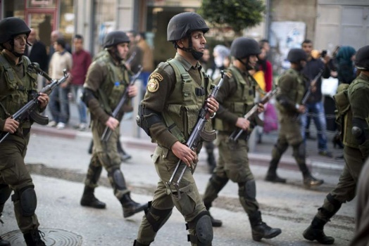 الأمن يفرض النظام والقانون في بيت لحم ويقبض على 13 شخصا