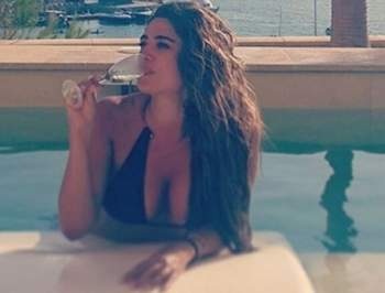 الصورة الأولى لـ نادين ويلسون نجيم في شهر العسل