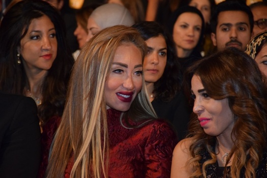 بالفيديو لحظة سقوط شعر ريهام سعيد على الهواء مباشرة!